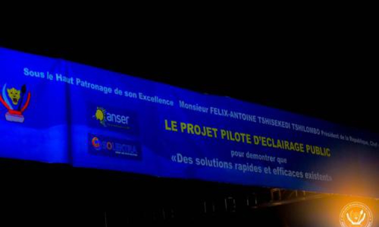 RDC : Félix Tshisekedi lance le projet d'éclairage public à Mikondo