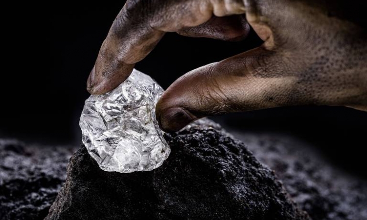 Le lithium désormais taxé à 10% en RDC pour mieux capter la rente